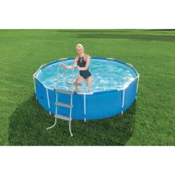 Échelle Bestway De 0,84m -Pas Cher Piscine Magasin echelle bestway 2